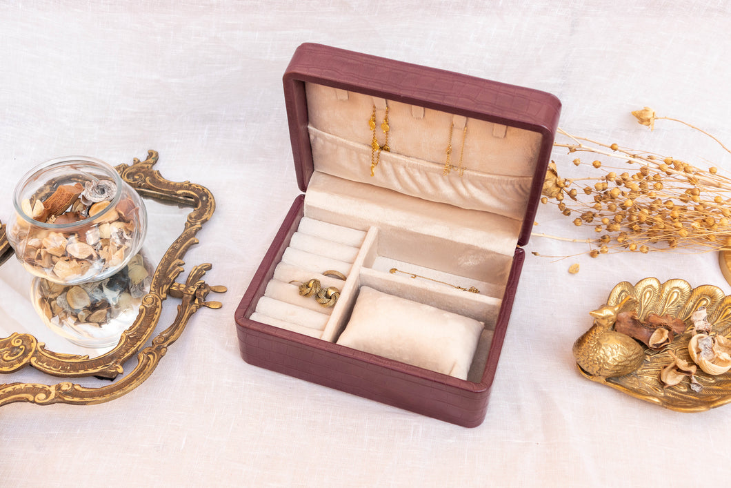 Gemma - Burgundy Mini Jewelry Box