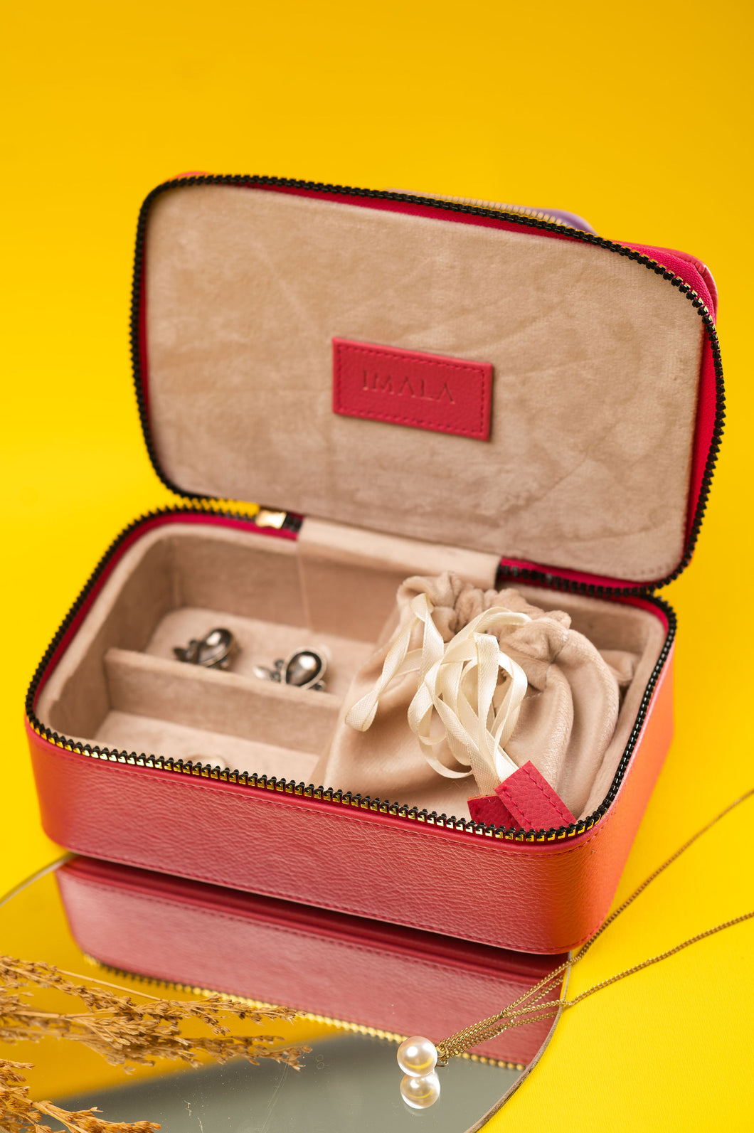Coral - Fuchsia Mini Travel Jewelry Box