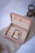Load image into Gallery viewer, Esmeralda - Cashmere Classic Jewelry Box
